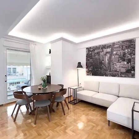 Spacious Penthouse Near Downtown Athén Kültér fotó