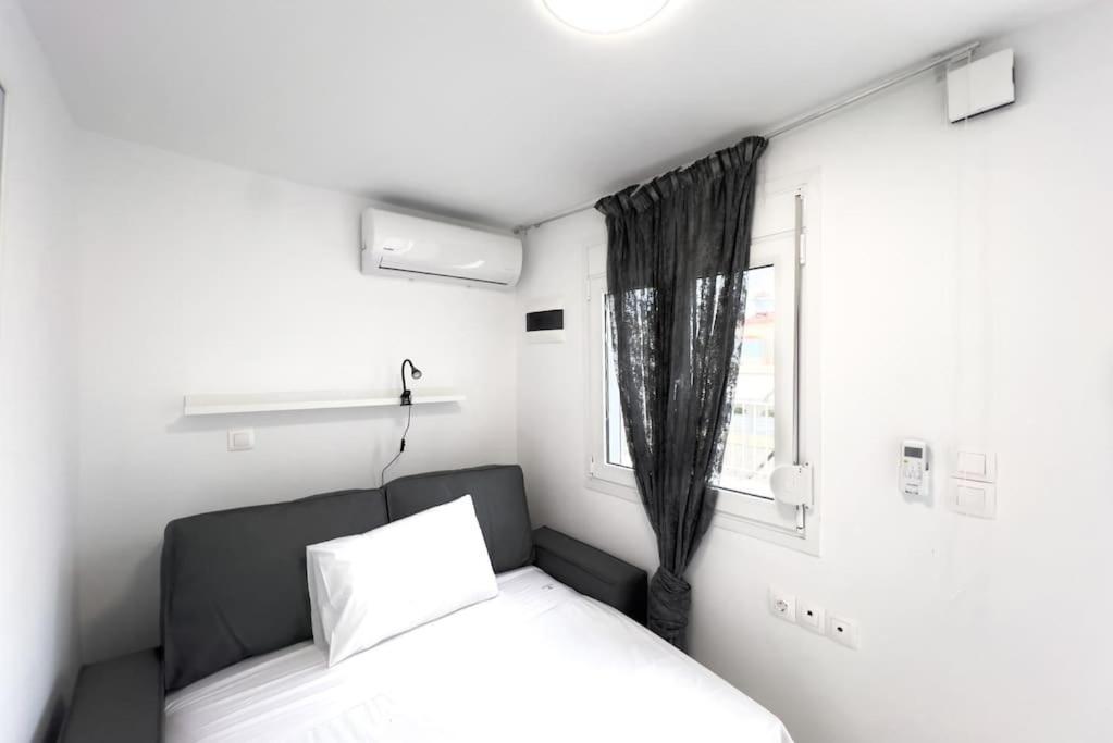 Spacious Penthouse Near Downtown Athén Kültér fotó