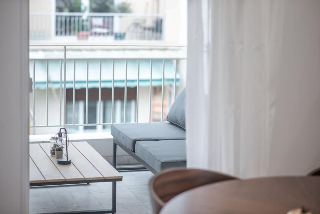 Spacious Penthouse Near Downtown Athén Kültér fotó